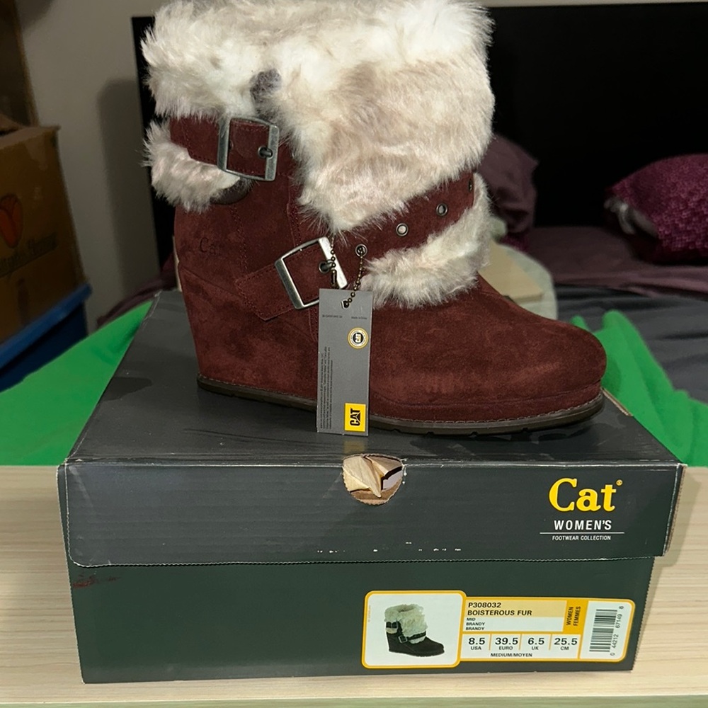 Caterpillar Women's Ankle Boots with Brown Suede and White Fur